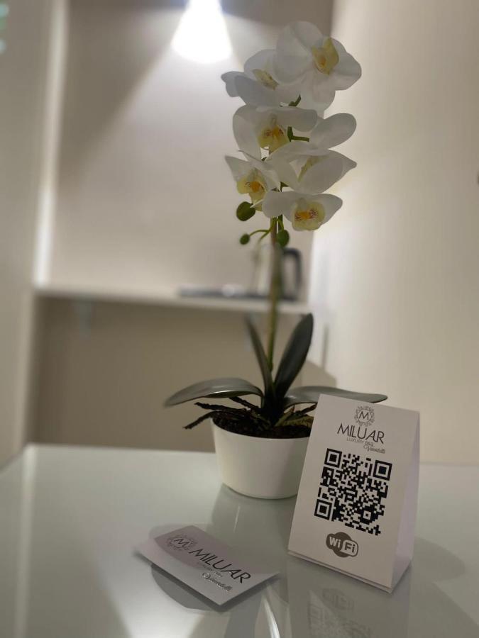 Miluar Luxury B&B - Vanvitelli Neapel Exteriör bild