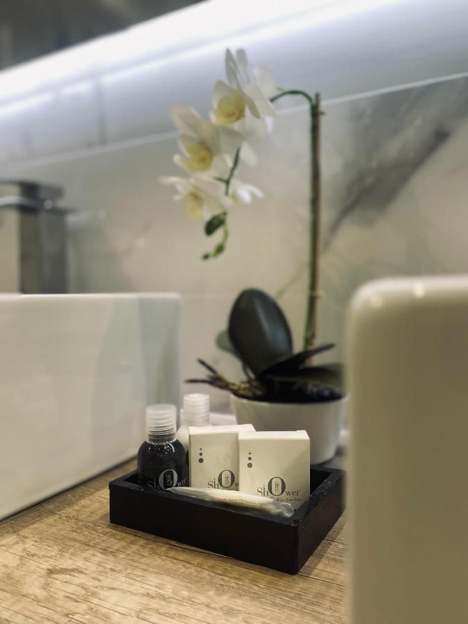 Miluar Luxury B&B - Vanvitelli Neapel Exteriör bild