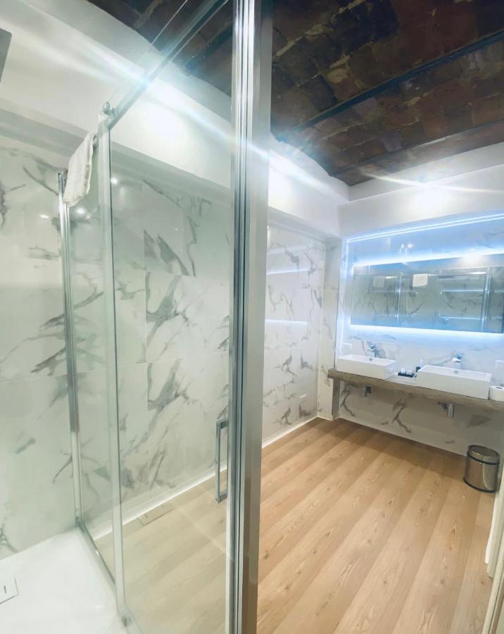 Miluar Luxury B&B - Vanvitelli Neapel Exteriör bild