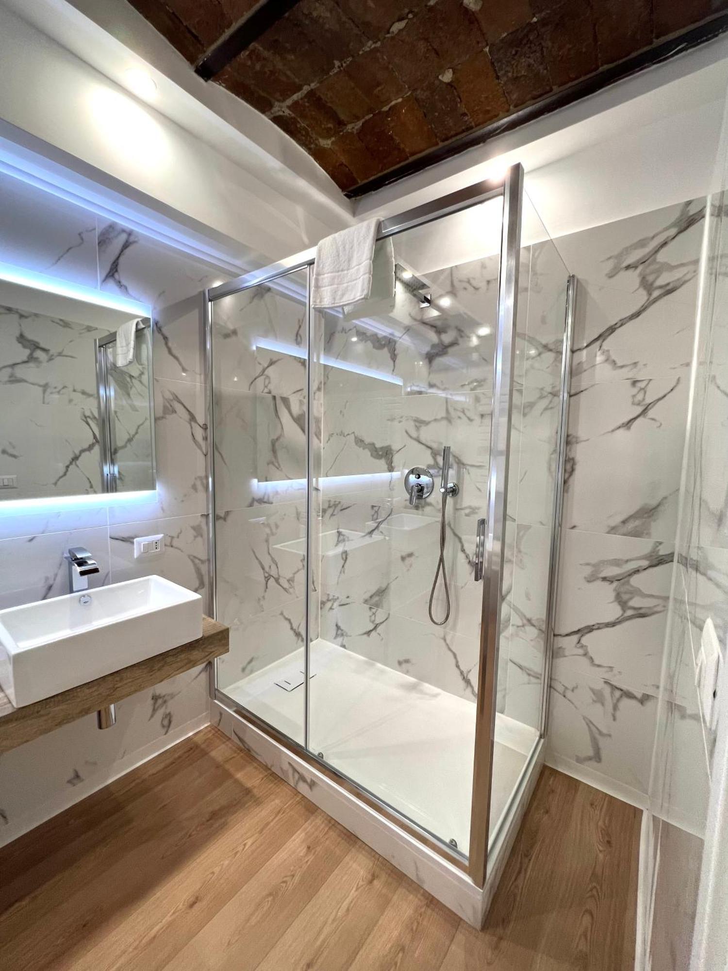 Miluar Luxury B&B - Vanvitelli Neapel Exteriör bild