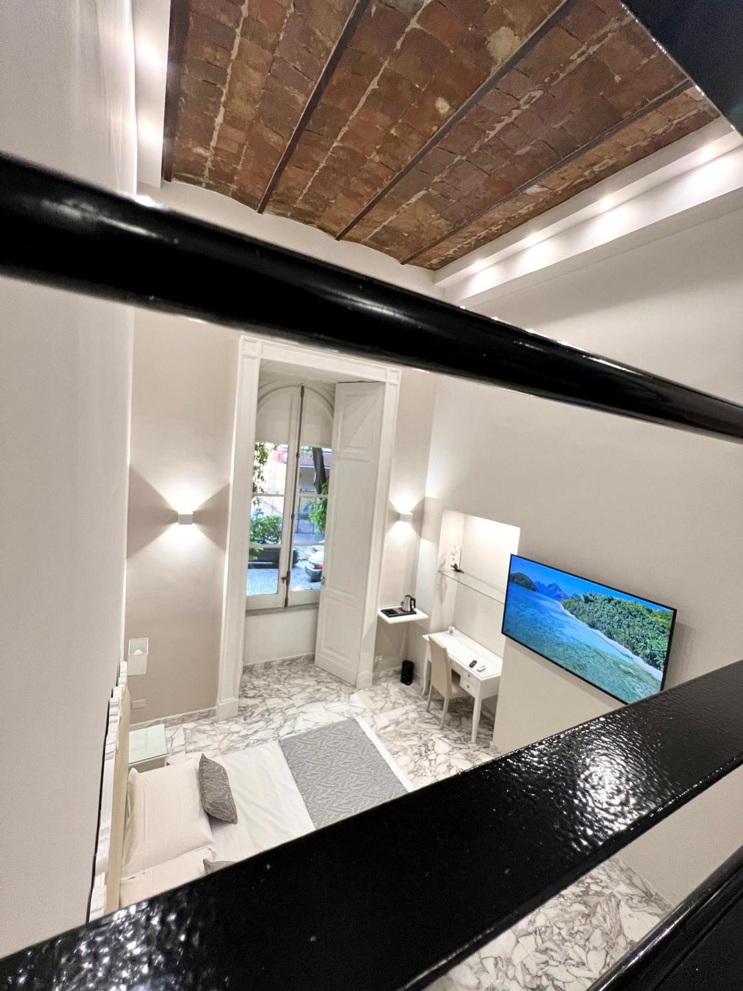 Miluar Luxury B&B - Vanvitelli Neapel Exteriör bild